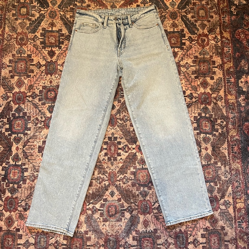 Old Navy High Waisted OG Loose Jeans in color Lite Wash